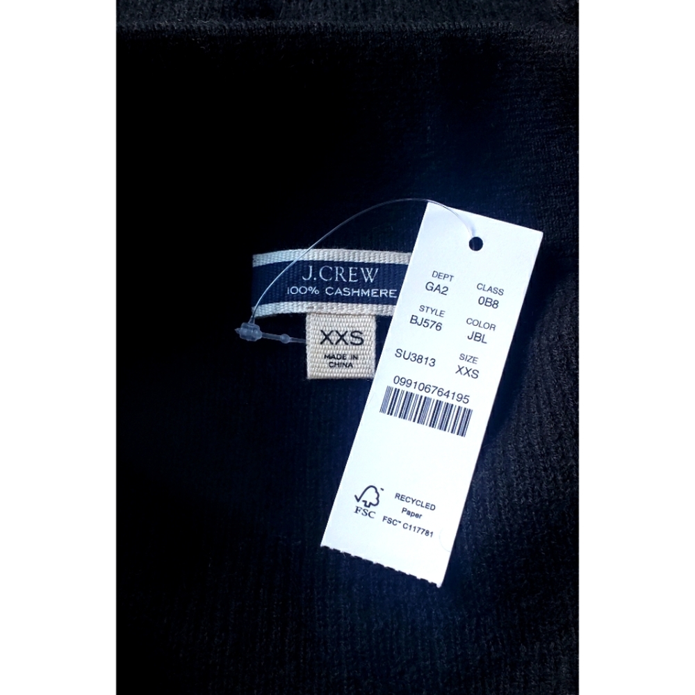 1. J.Crew Featherweight cashmere collared short-sleeve sweater - Picture 6 of 8